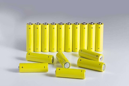 7.22各類化學(xué)電池的優(yōu)缺對比2.jpg 7.22各類化學(xué)電池的優(yōu)缺對比2.jpg